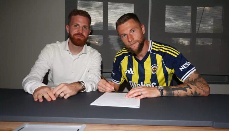 fenerbahce-skriniari-4-yilligina-transfer-etti-bMyS5wNA.jpg