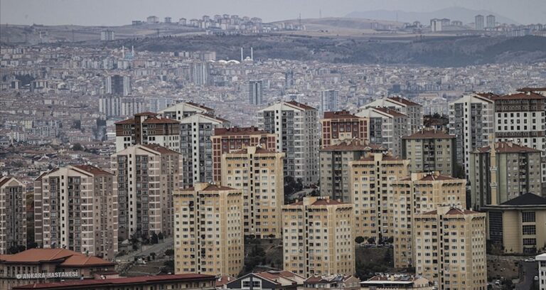konut-talebi-bayram-sonrasi-artti-reel-fiyatlar-dususunu-surduruyor-LPlpS1Oh.jpg