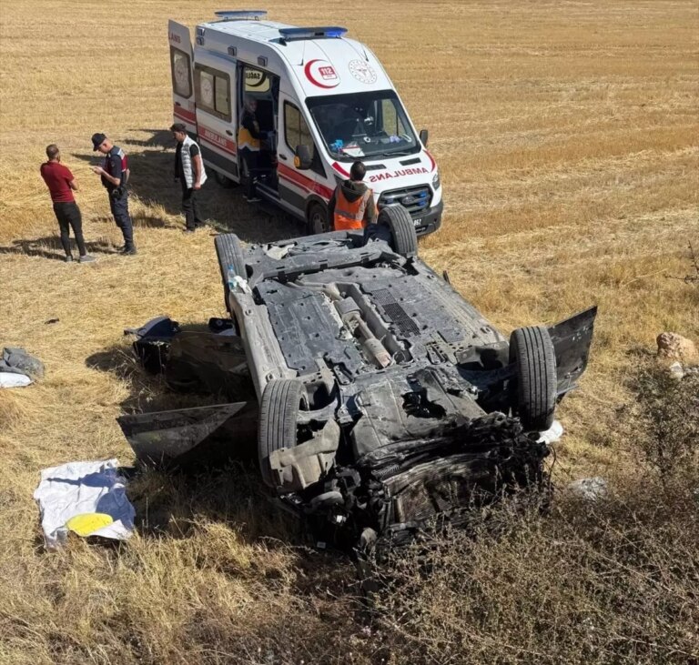 usakta-trafik-kazasi-2-yarali-VpcGCyyx.jpg