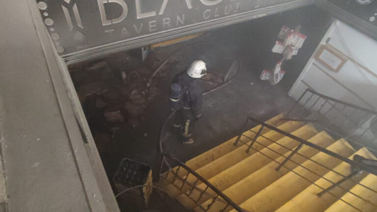 antalyada is haninin bodrum katinda yangin lHpThDab.jpg