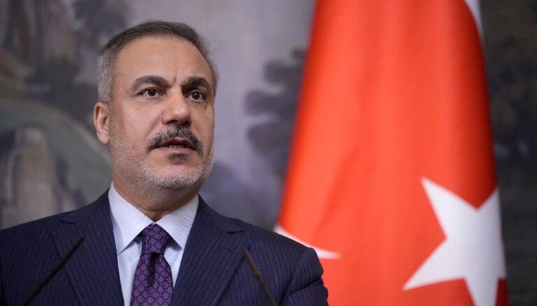 bakan-fidan-azerbaycanli-mevkidasi-ile-gazze-anlasmasini-gorustu-nsTXEAVf.jpg