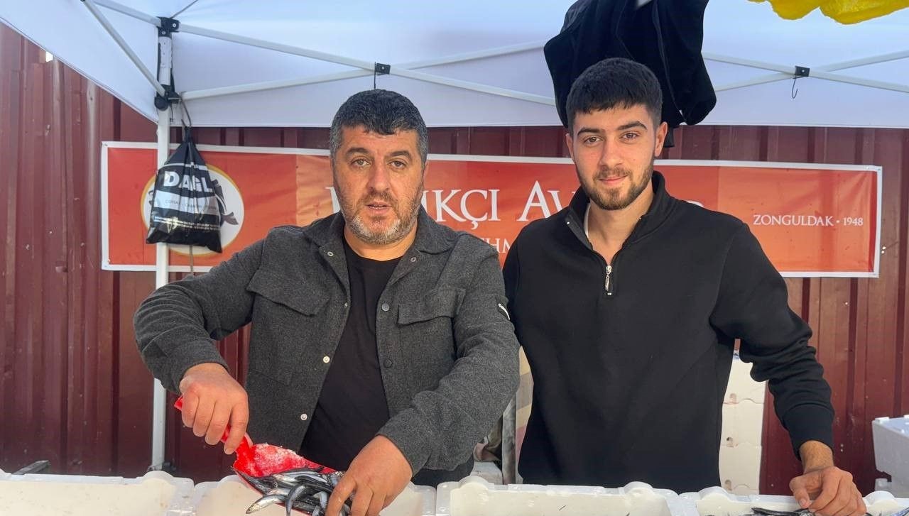 dun 125 liraydi bugun kilosu 75 lira fiyatlarda dusus suruyor TwDWhci7.jpg