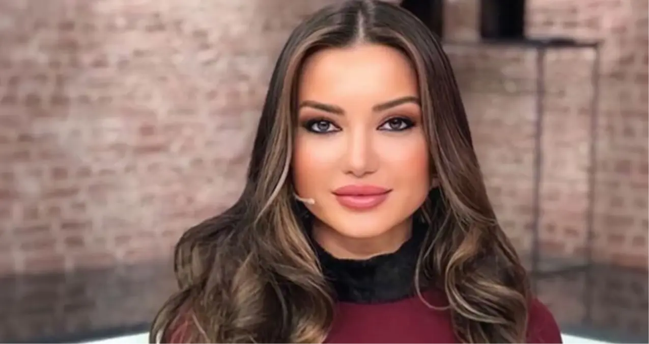 esra ezmeci kimdir esra ezmeci kac yasinda estetik mi yaptirdi GlRj4QwV.jpg