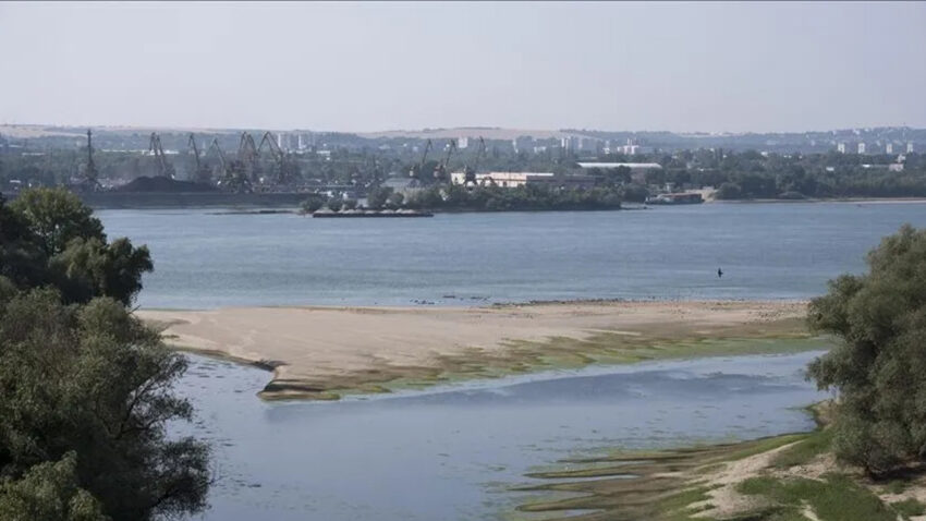 Tuna nehri kuruyor avrupada su seviyesi son 30 yilin en dusuk seviyesine geriledi 2q6ELmpU